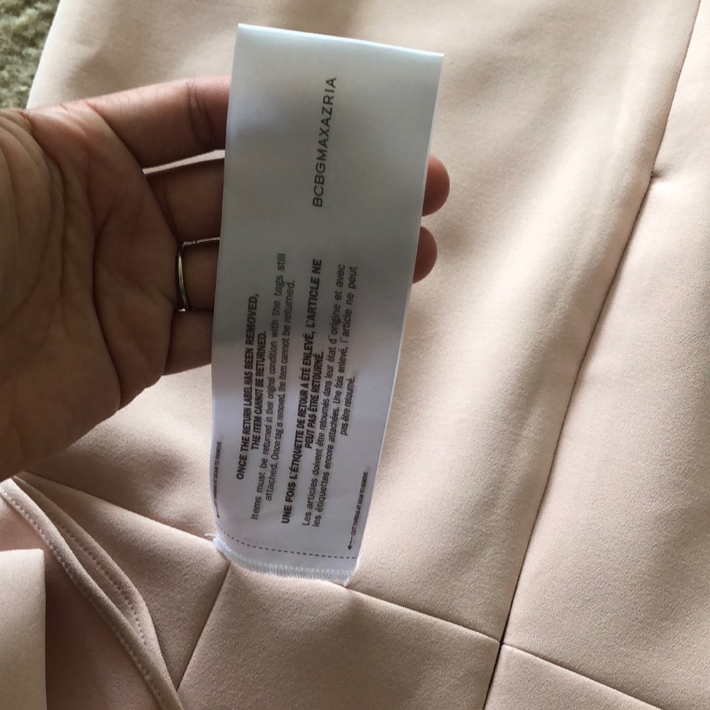 BCBG MAXAZRIA “Malik” in Pale Pink - Picture 4 of 5
